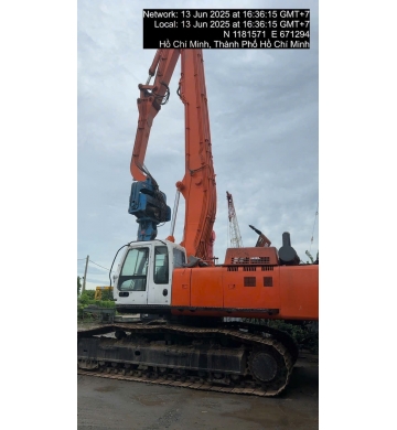 MÁY ZAXIS 330 ĐÓNG CỌC